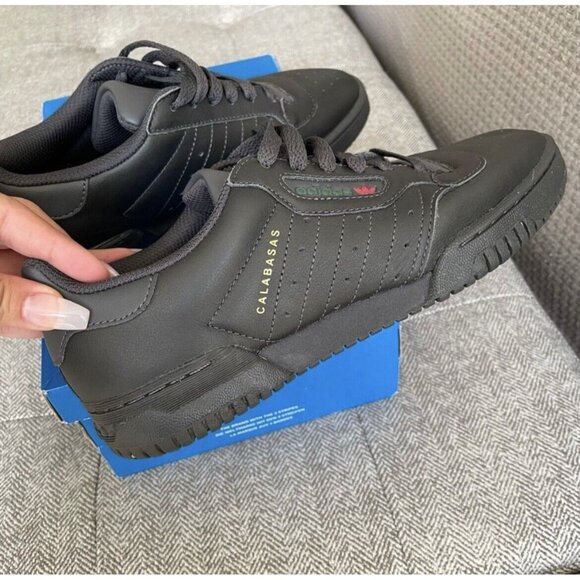 ADIDAS Yeezy Powerphase Calabasas Black Size 6 MENS - Picture 9 of 12
